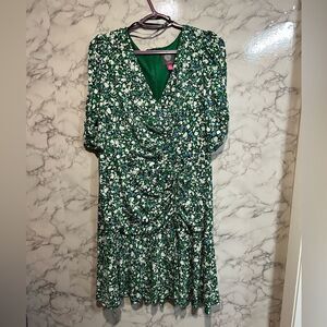 NEW Vince Camuto Floral Green Ruched Short Sleeve Dress Size 12